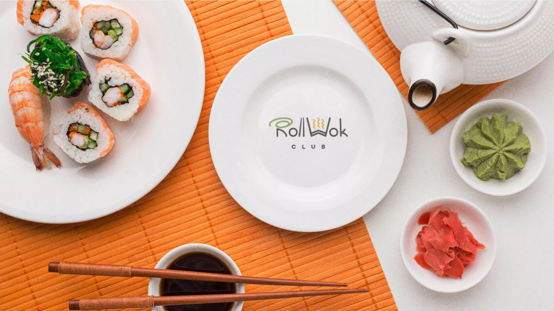 Разработка логотипа и фирменного стиля суши-бара «Roll Wok Club» в Ясном